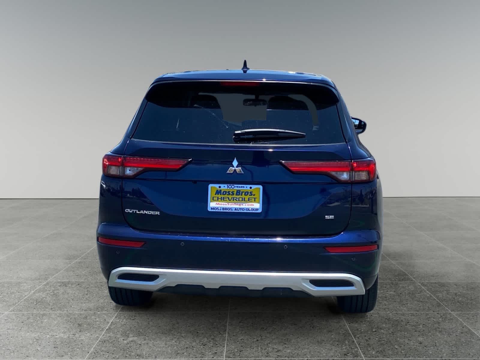 2024 Mitsubishi Outlander SE - Photo 4