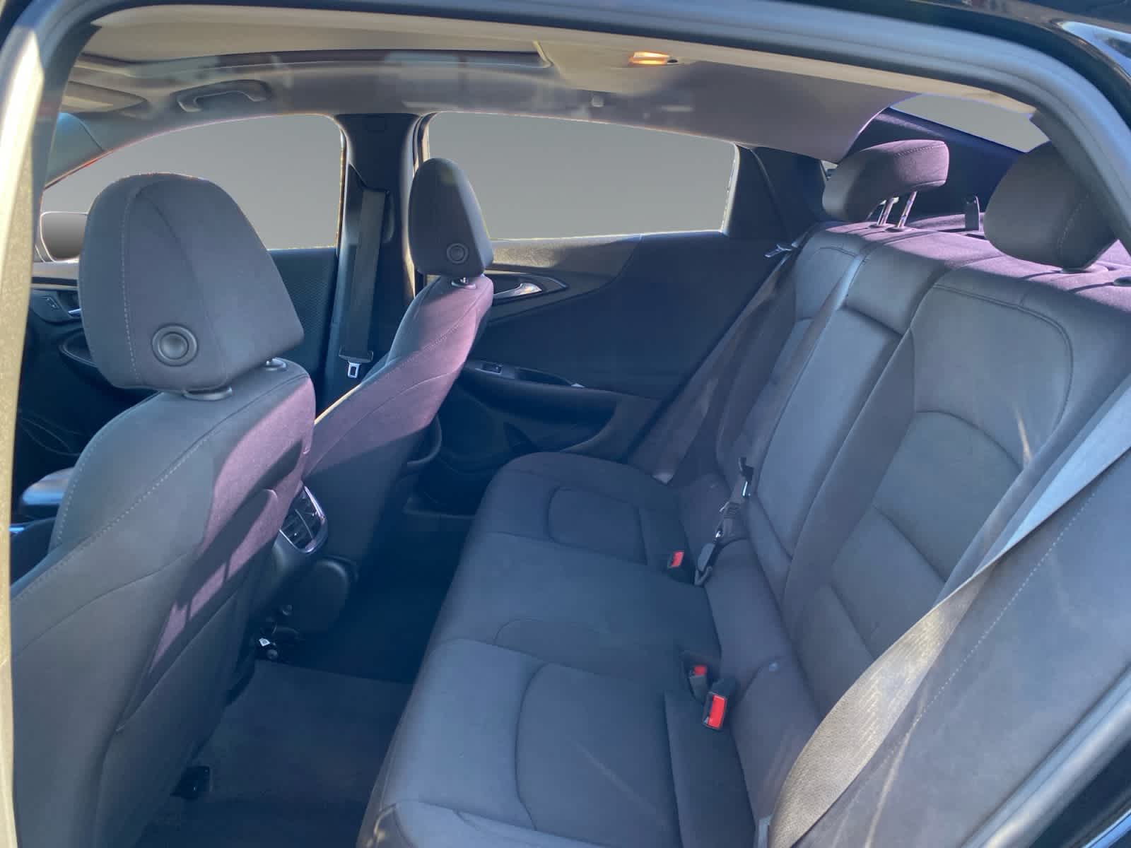 2023 Chevrolet Malibu 1LT - Photo 12
