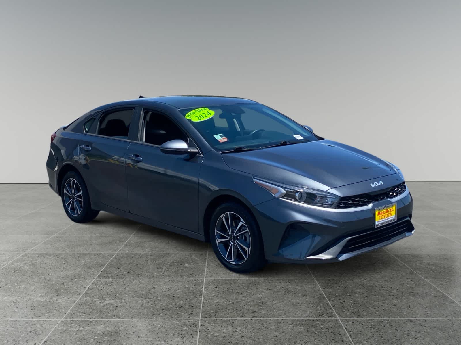 2024 Kia Forte LXS - Photo 7