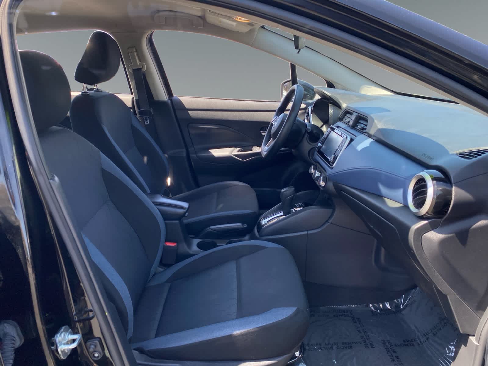 2023 Nissan Versa Sedan SV - Photo 15