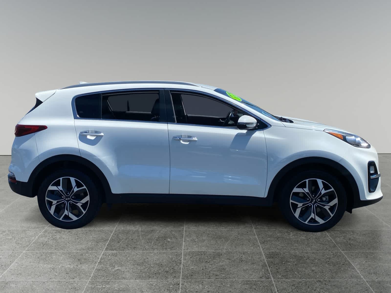 2021 Kia Sportage EX - Photo 6