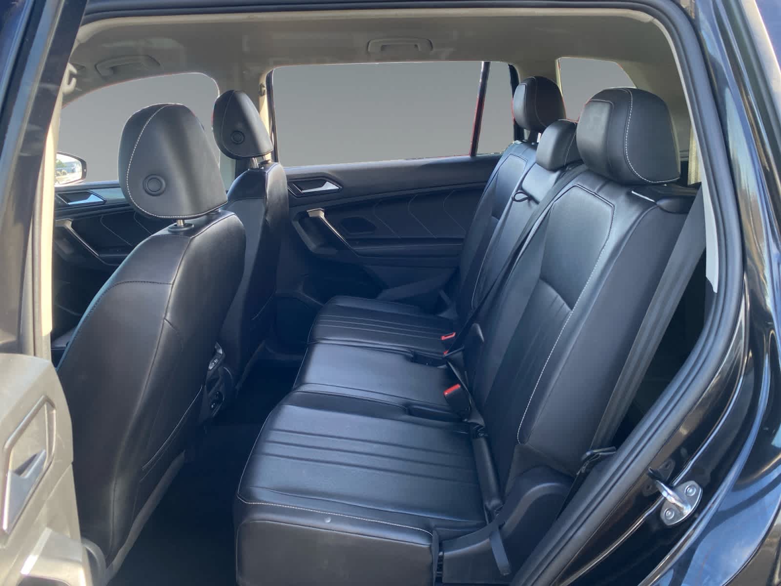 2024 Volkswagen Tiguan Wolfsburg Edition - Photo 13