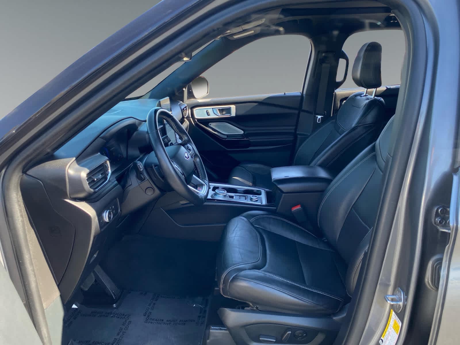 2021 Ford Explorer ST - Photo 9