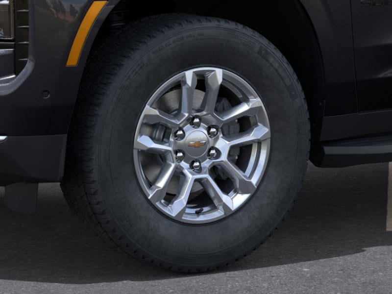 2026 Chevrolet Suburban LS - Photo 9