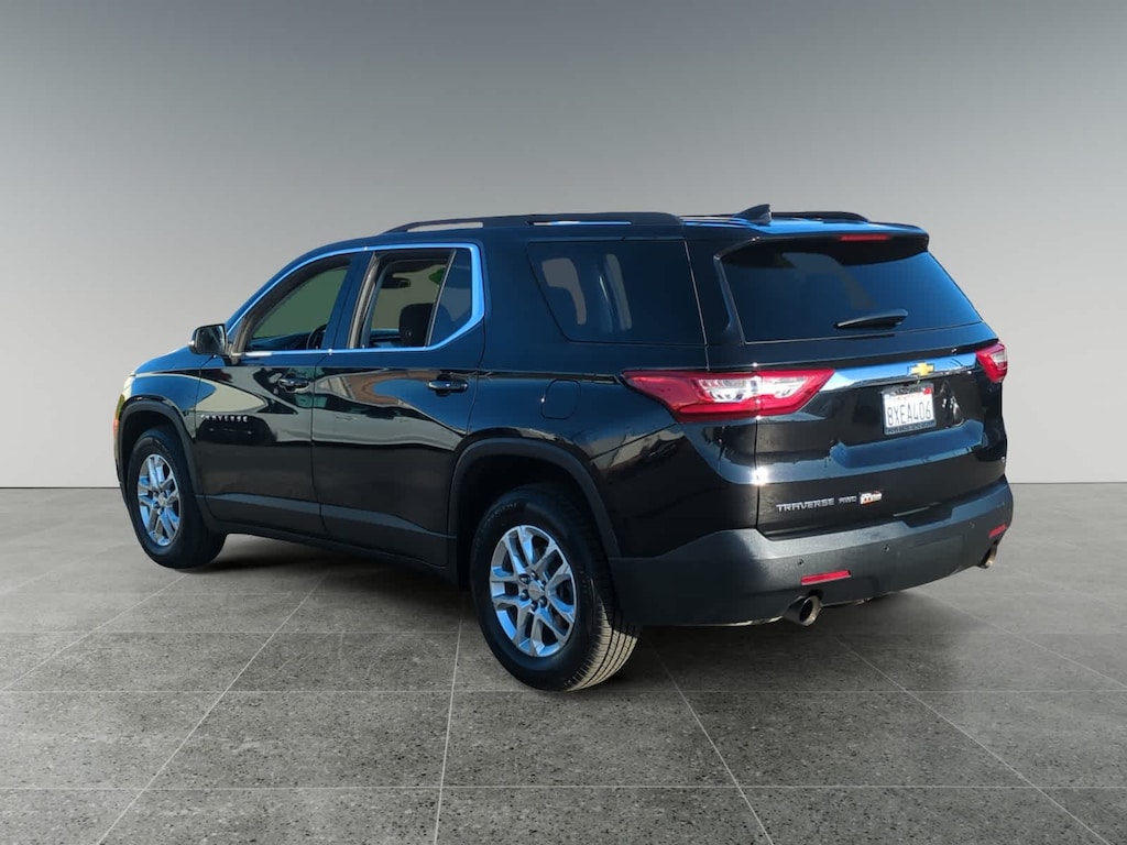 Used 2021 Chevrolet Traverse LT Cloth w/1LT SUV