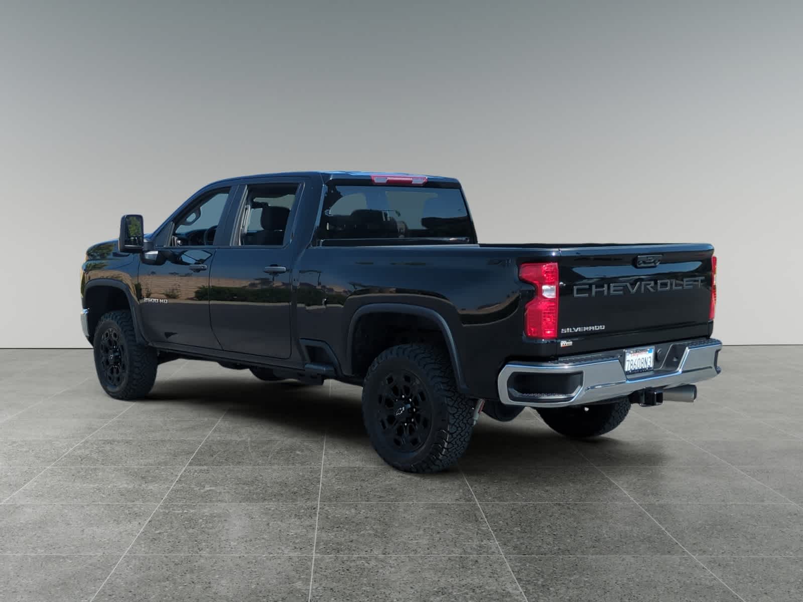 2022 Chevrolet Silverado 2500 HD Work Truck photo 3