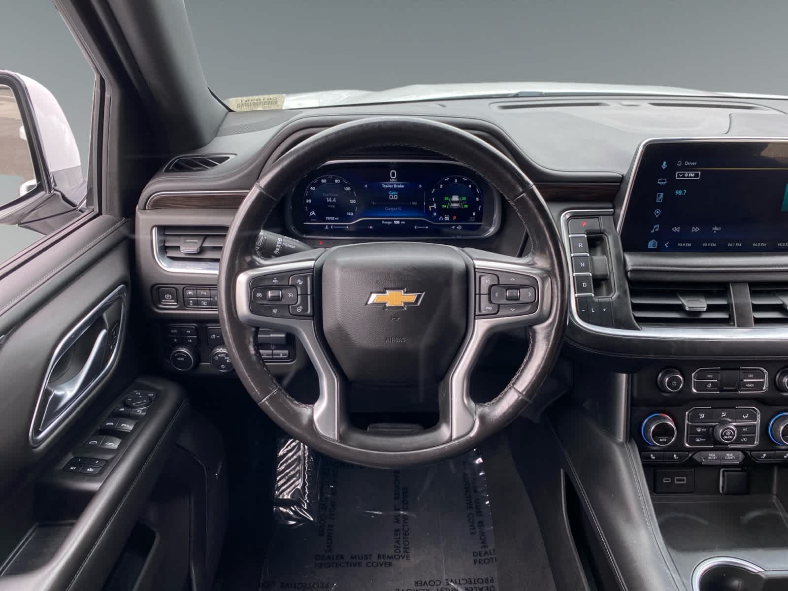 2022 Chevrolet Suburban LT - Photo 12