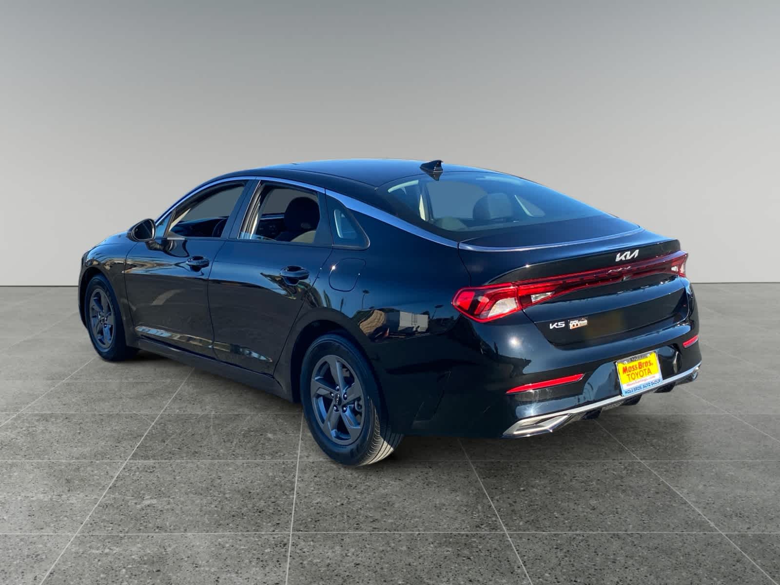 2023 Kia K5 LXS photo 3