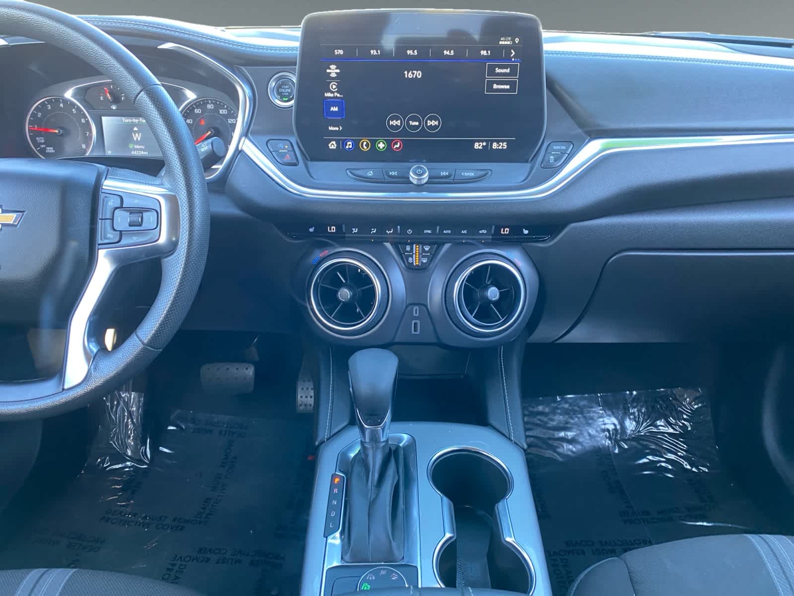 2025 Chevrolet Blazer 2LT - Photo 11