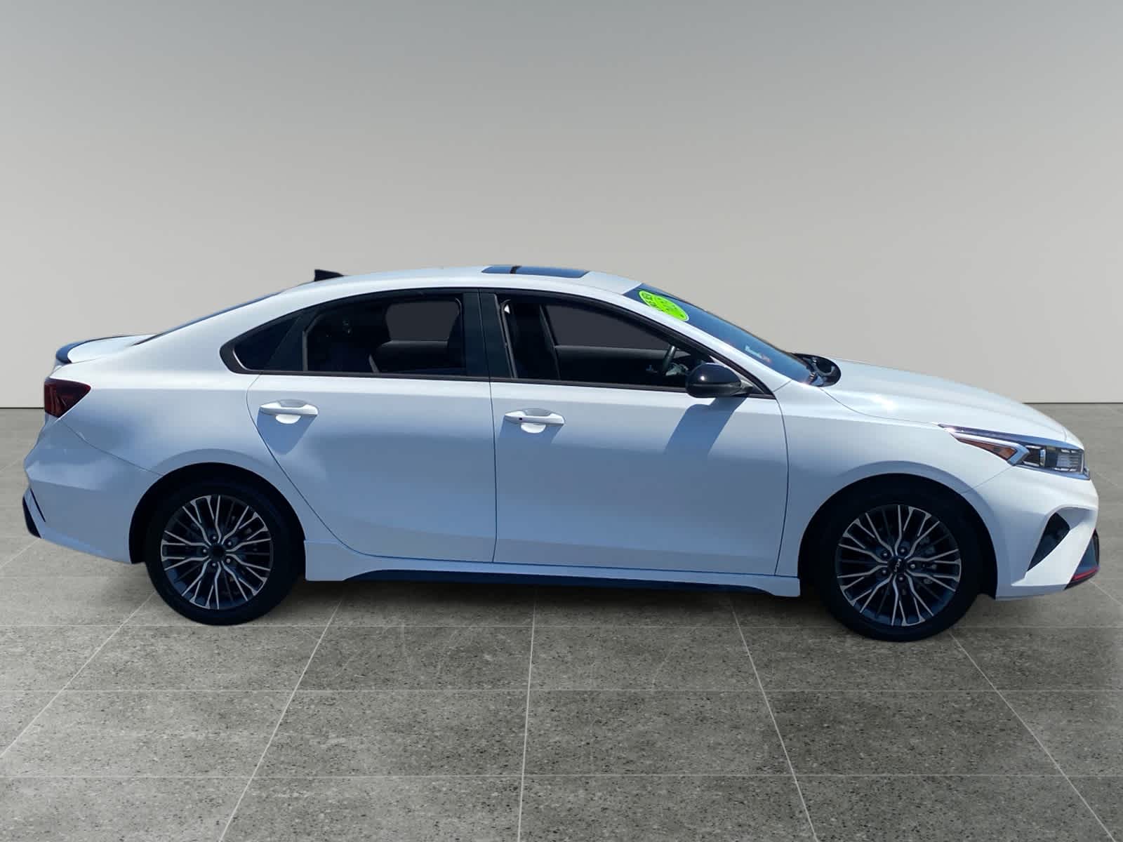 2023 Kia Forte GT-Line - Photo 6