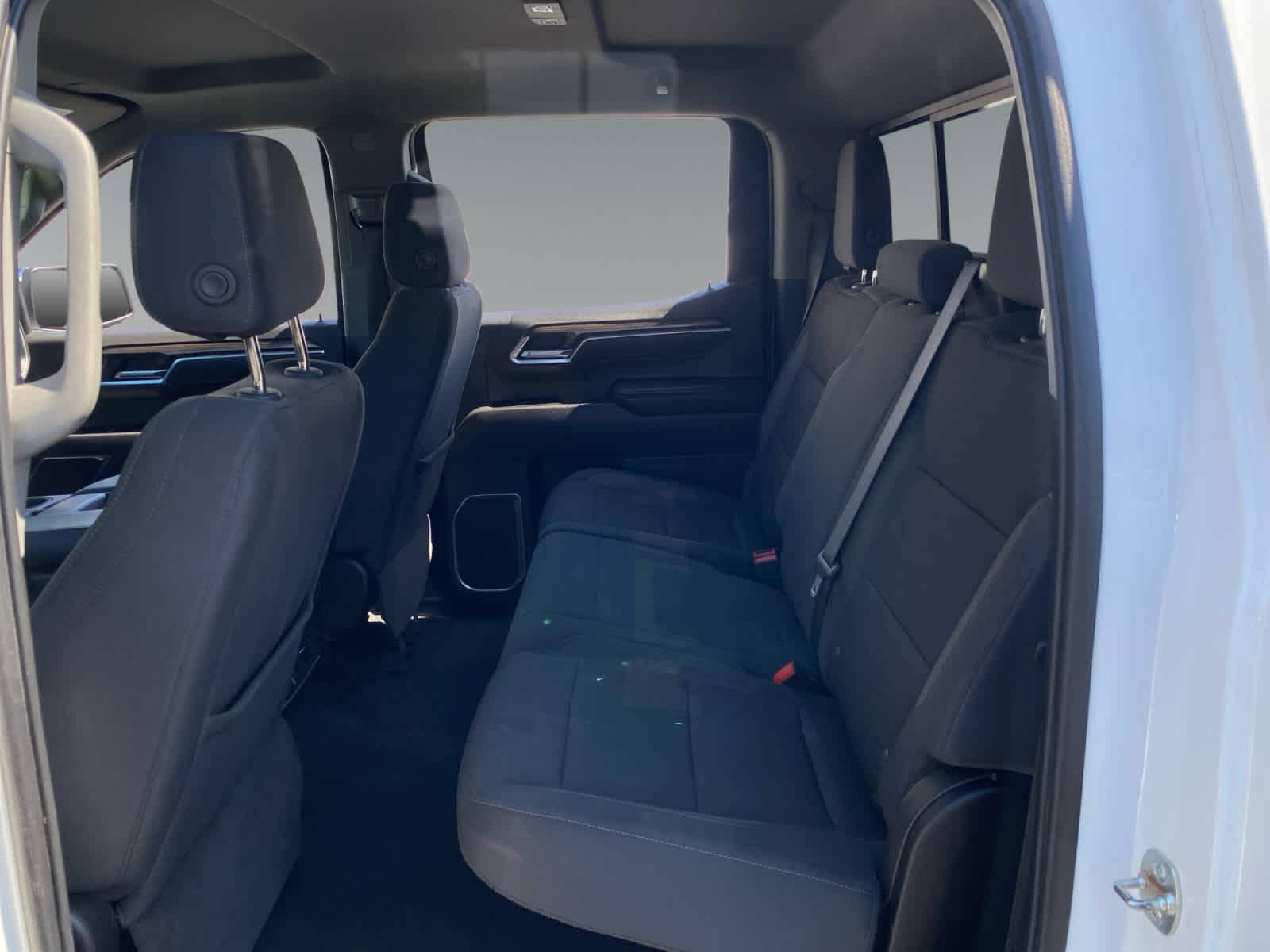 2025 Chevrolet Silverado 1500 LT - Photo 13