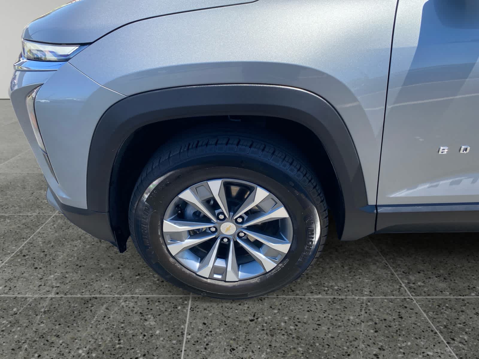 2025 Chevrolet Equinox LT - Photo 14