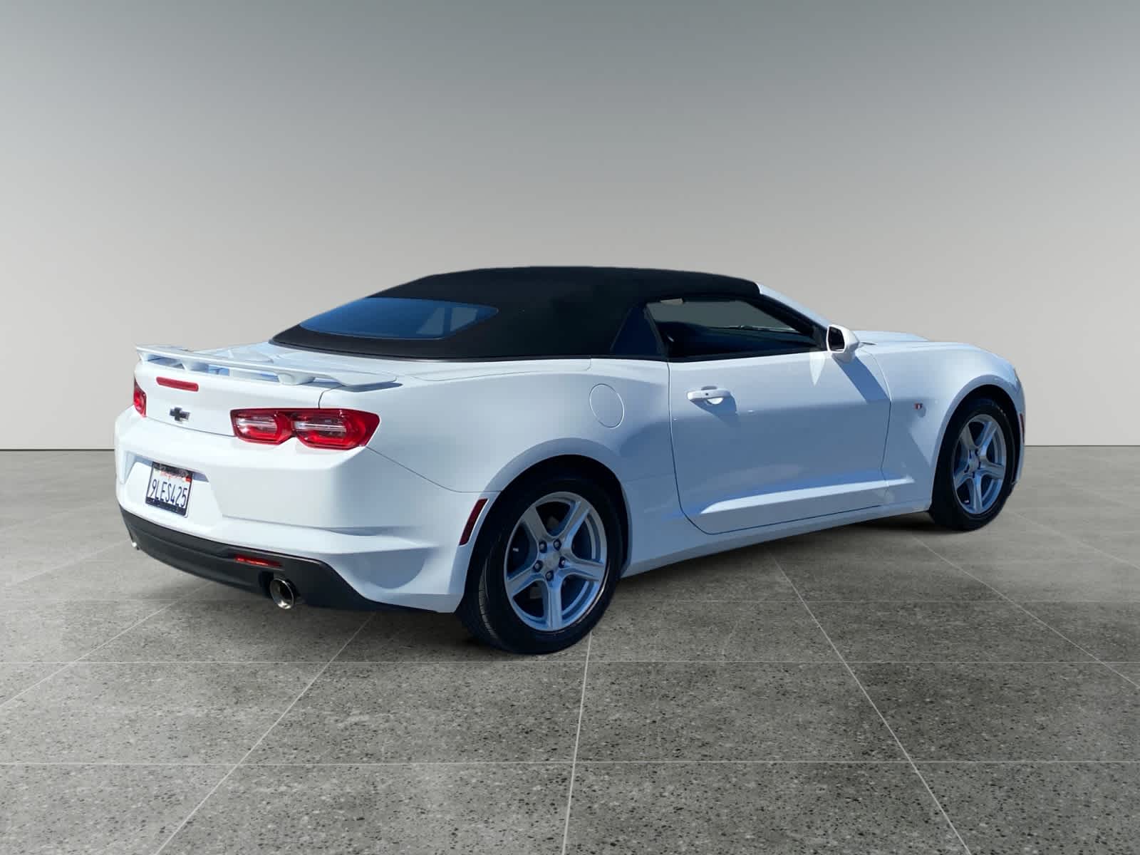 2024 Chevrolet Camaro 1LT photo 5