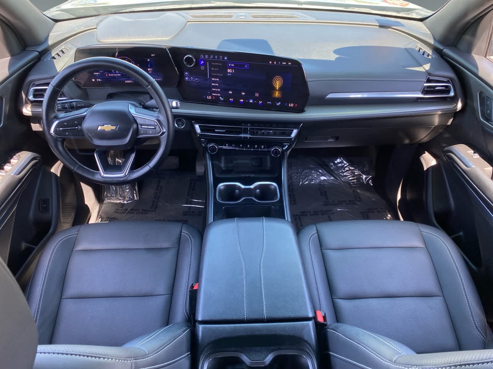 2025 Chevrolet Traverse LT - Photo 10