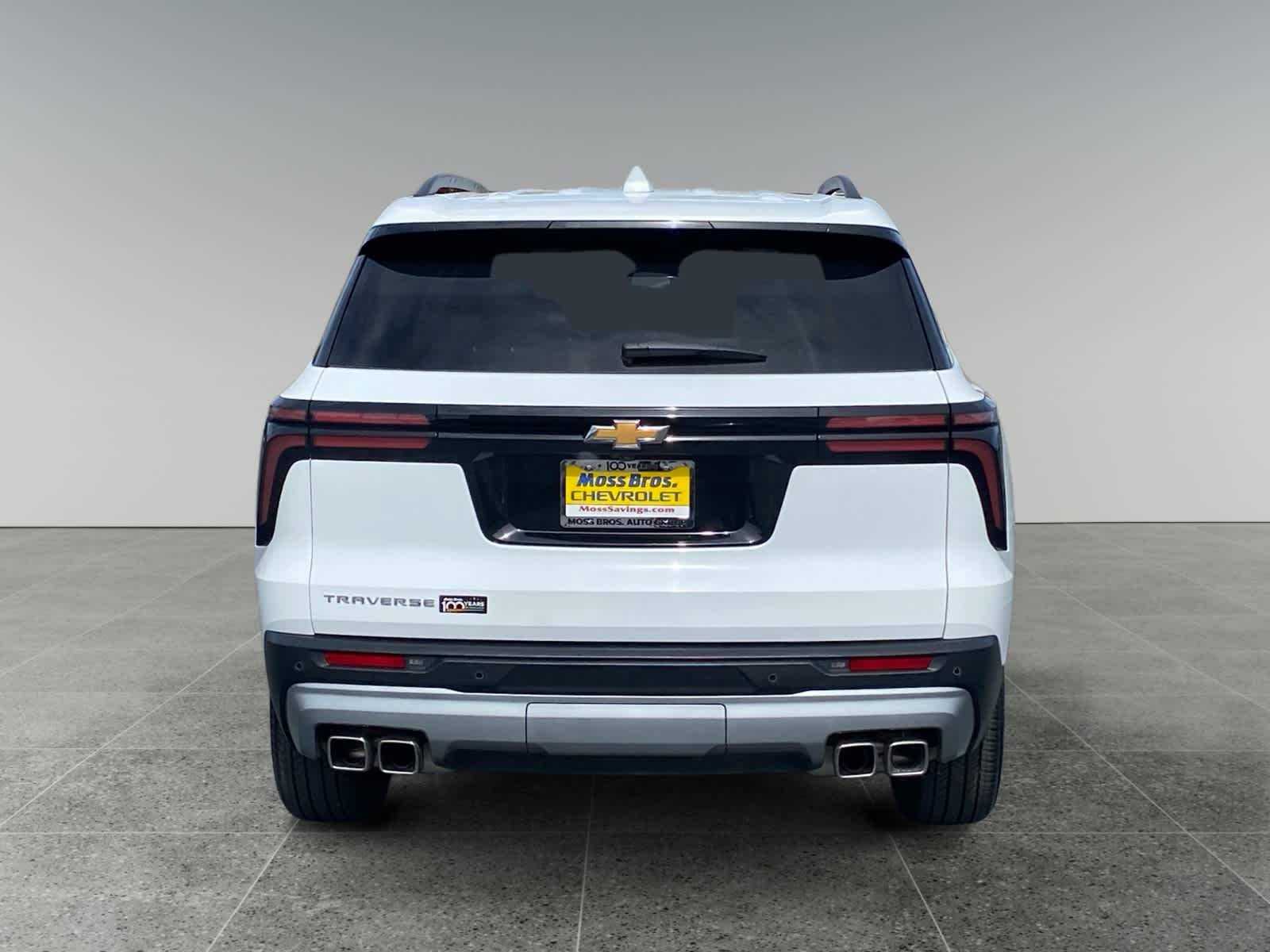 2025 Chevrolet Traverse LT photo 4