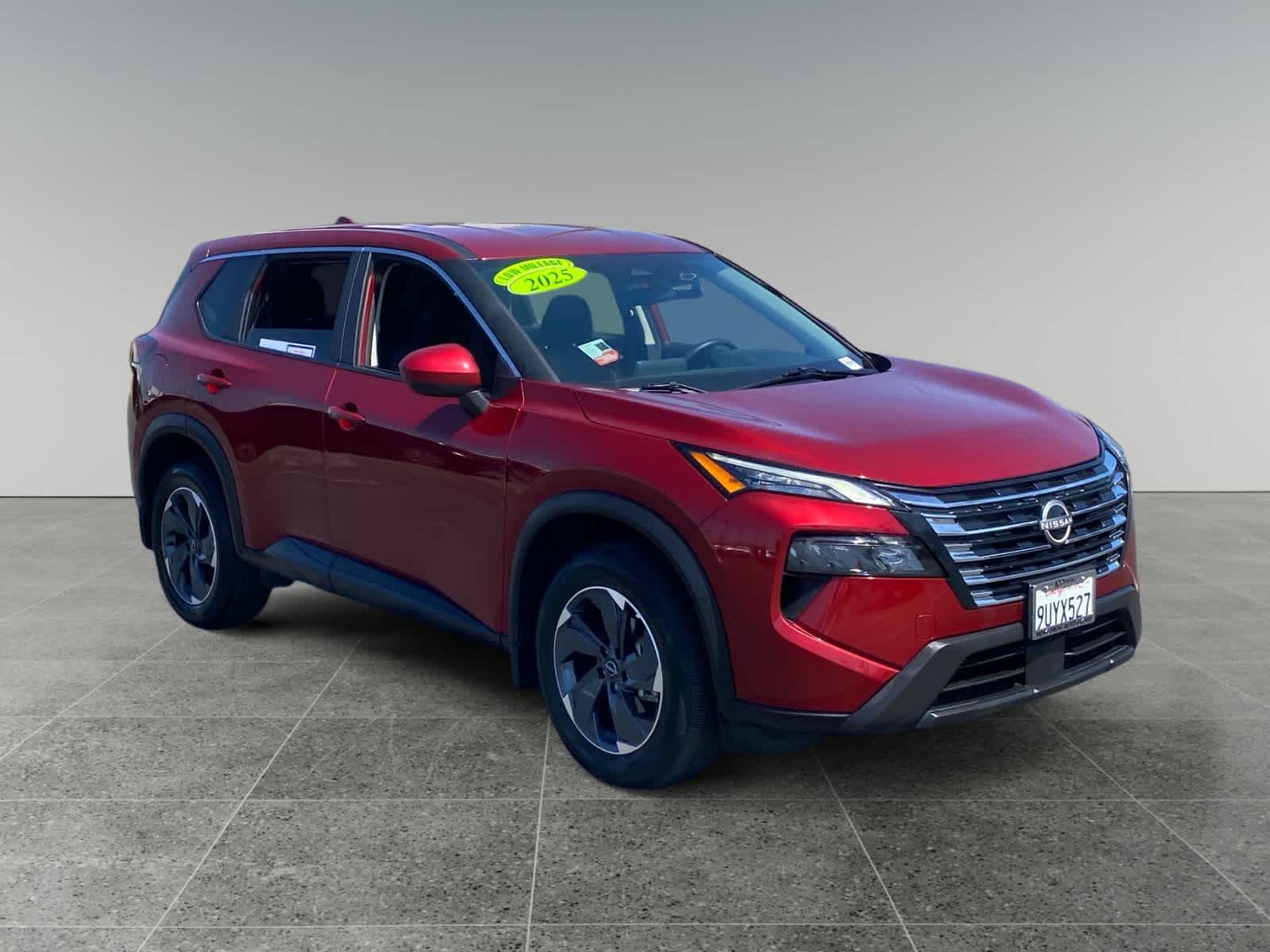 2025 Nissan Rogue SV - Photo 7