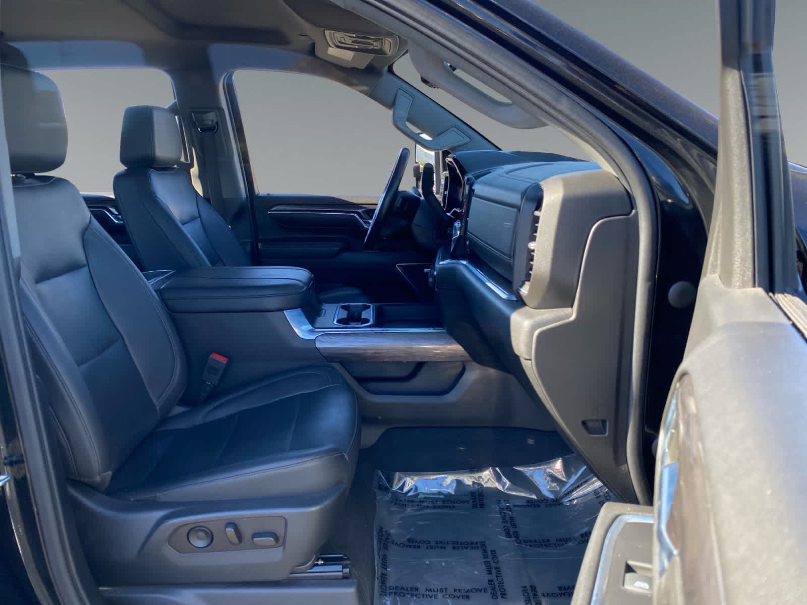2024 Chevrolet Silverado 2500HD LTZ - Photo 15