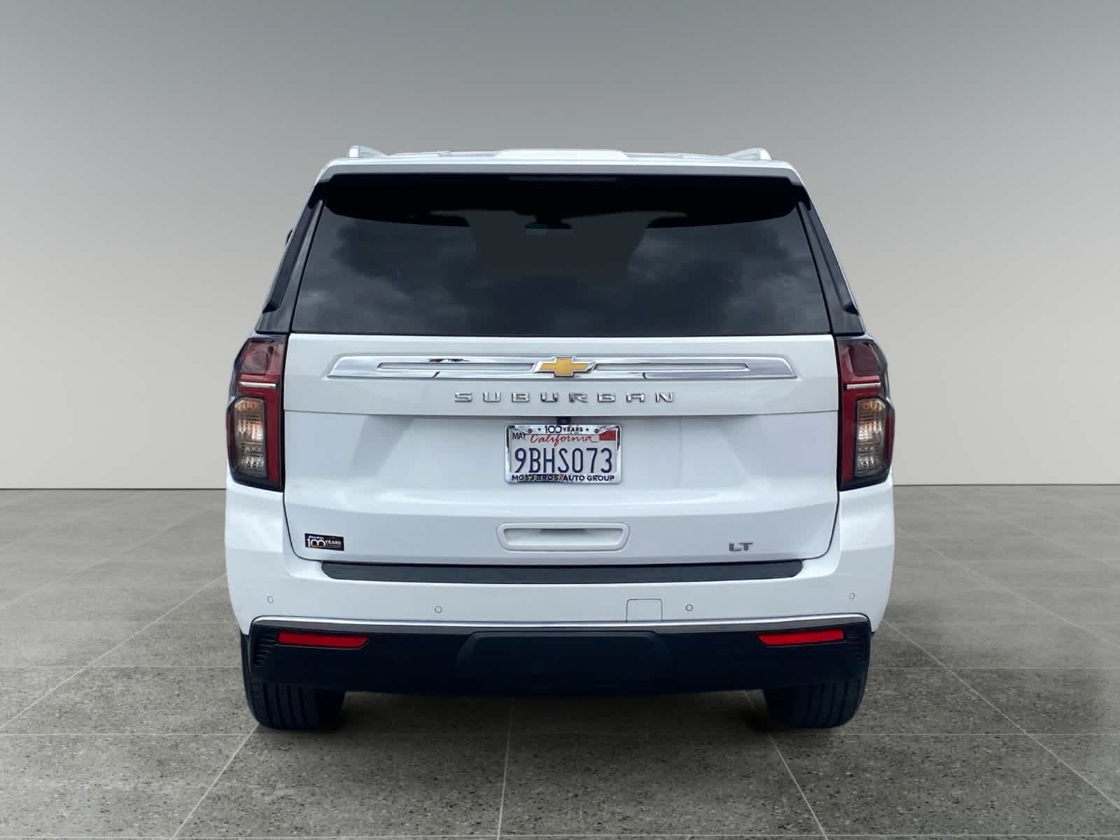 2022 Chevrolet Suburban LT - Photo 4