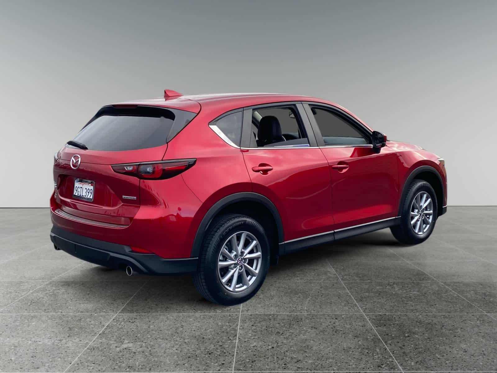 2023 Mazda CX-5 2.5 S Preferred Package photo 5