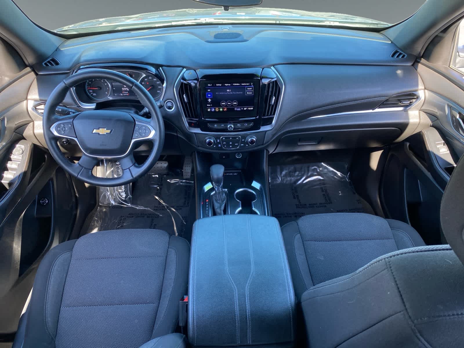 2023 Chevrolet Traverse 1LT - Photo 10