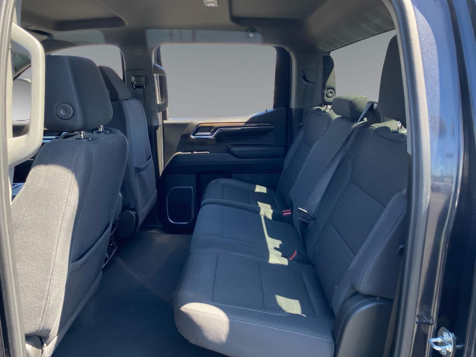 2024 Chevrolet Silverado 1500 LT - Photo 13