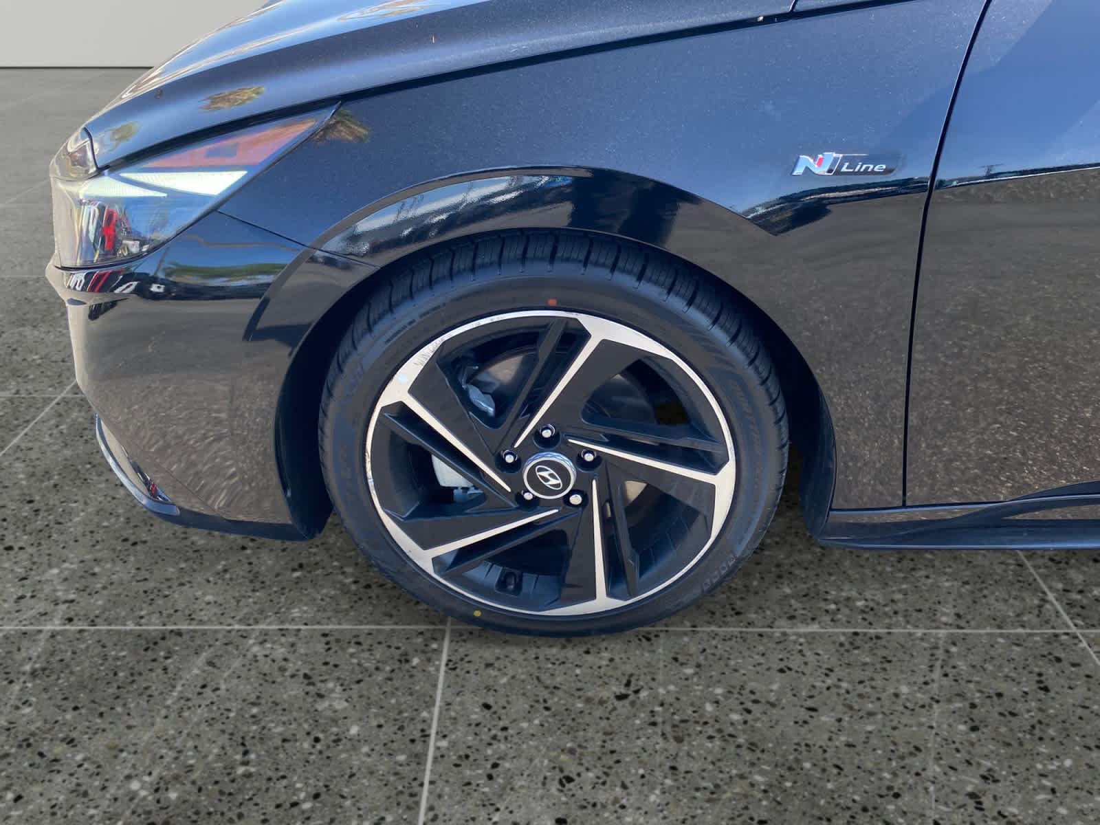 2023 Hyundai Elantra N Line - Photo 14
