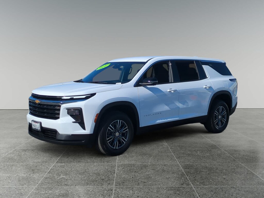 Used 2024 Chevrolet Traverse LS w/1LS SUV