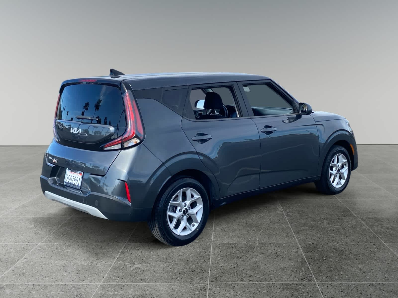 2023 Kia Soul LX photo 5