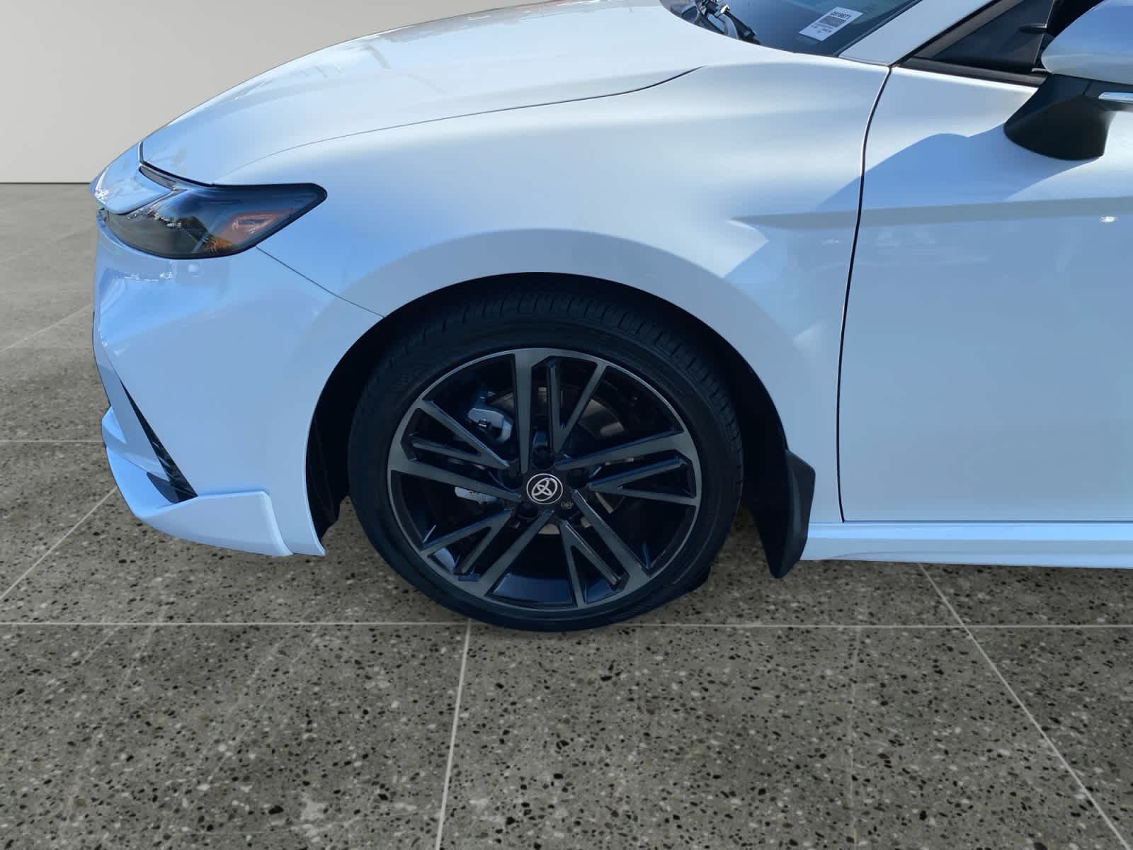 2026 Toyota Camry XSE - Photo 14