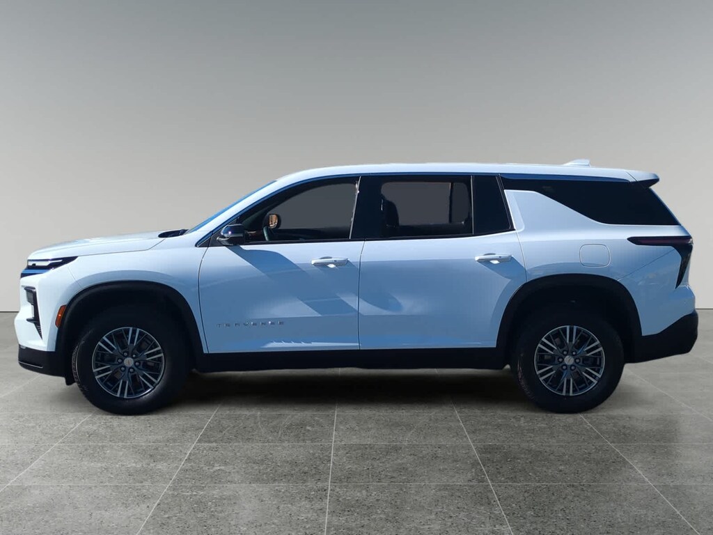 Used 2024 Chevrolet Traverse LS w/1LS SUV