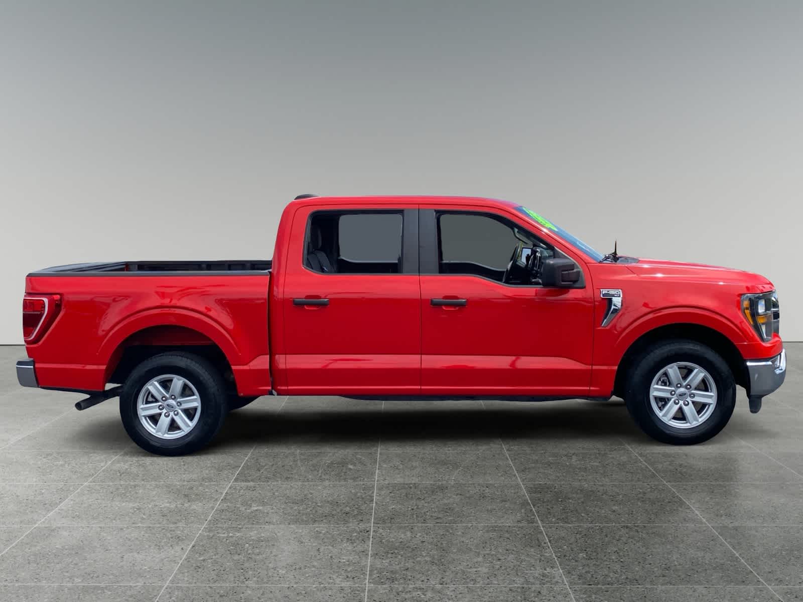 2023 Ford F-150 XLT - Photo 6