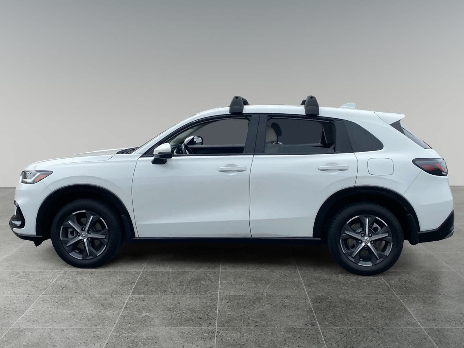 2024 Honda HR-V EX-L w/BSI photo 2