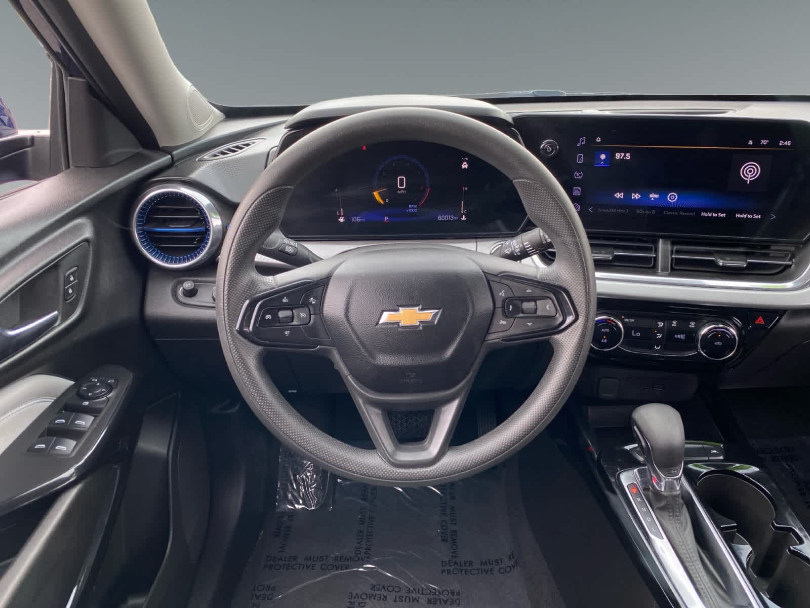 2024 Chevrolet Trax LT - Photo 12