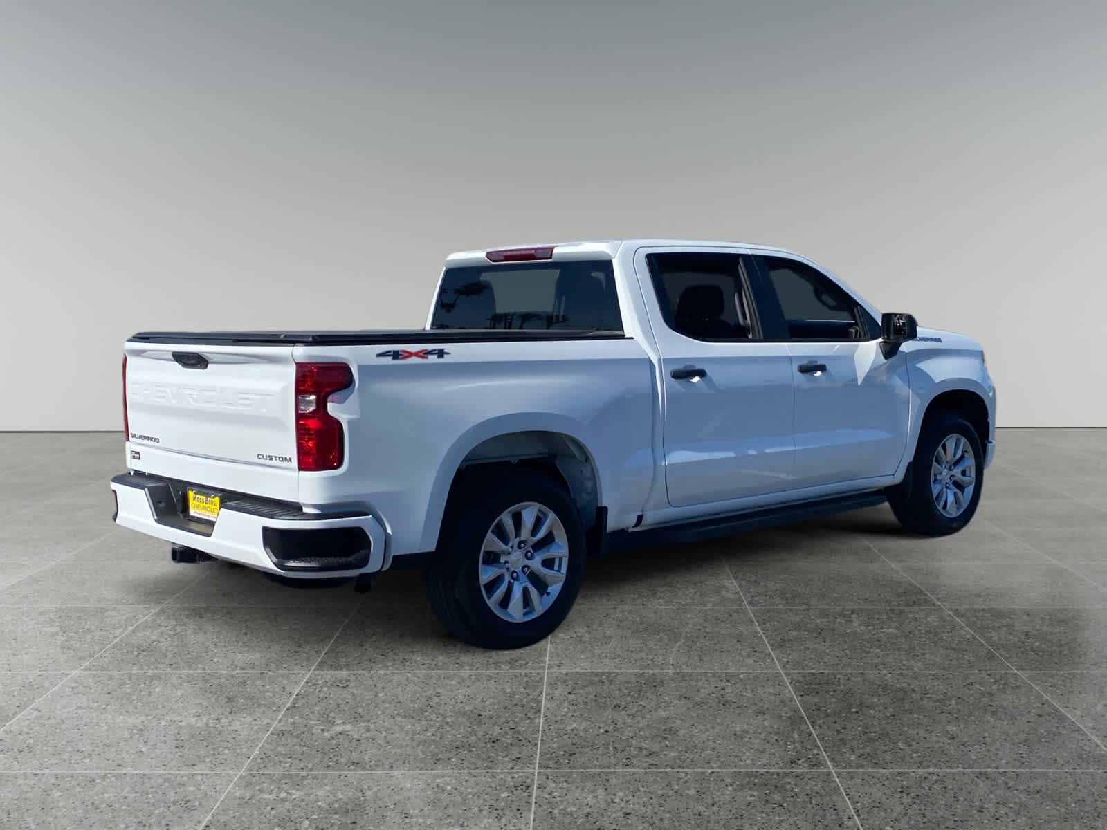 2025 Chevrolet Silverado 1500 Custom photo 5