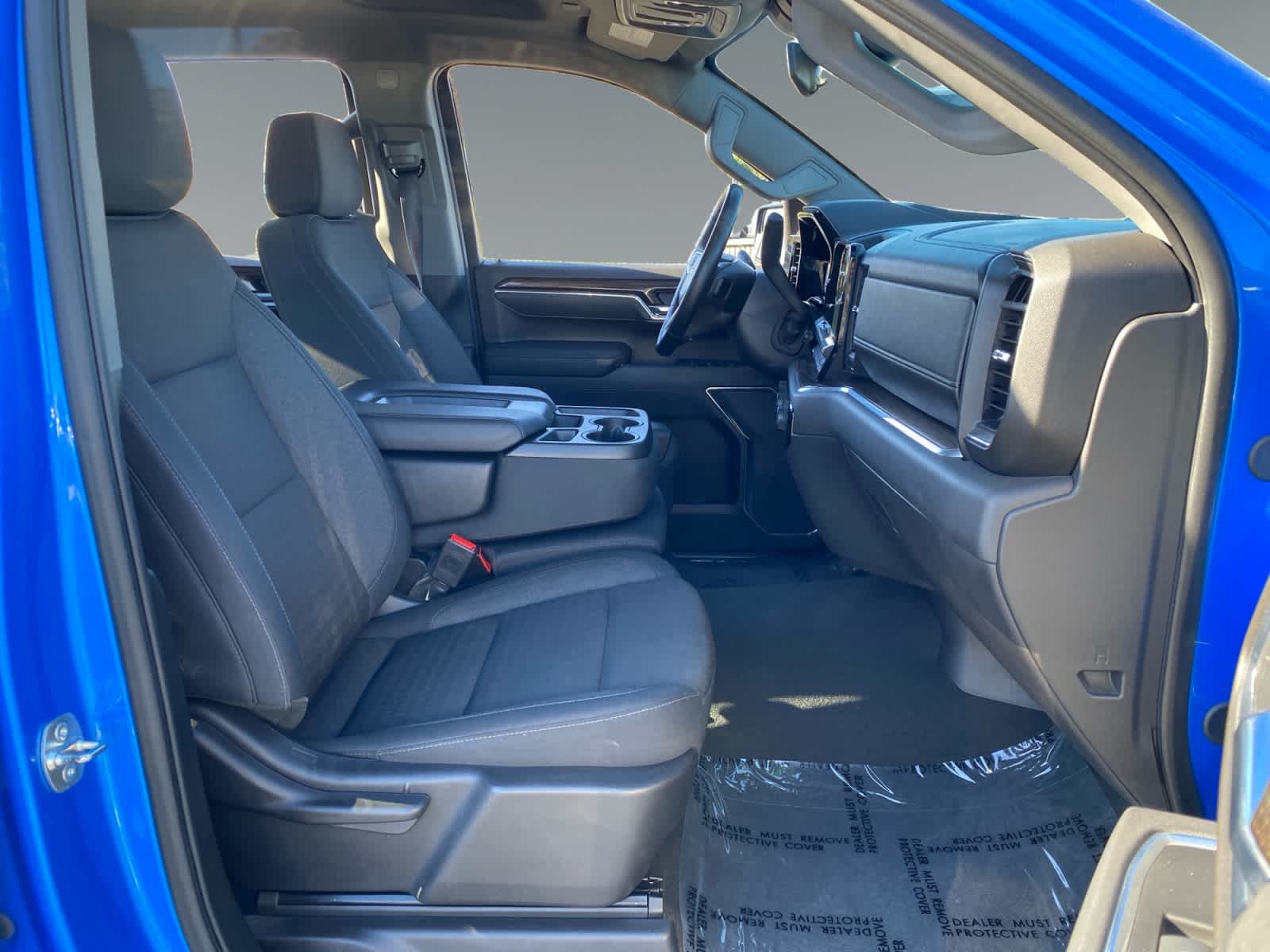 2025 Chevrolet Silverado 1500 LT - Photo 15