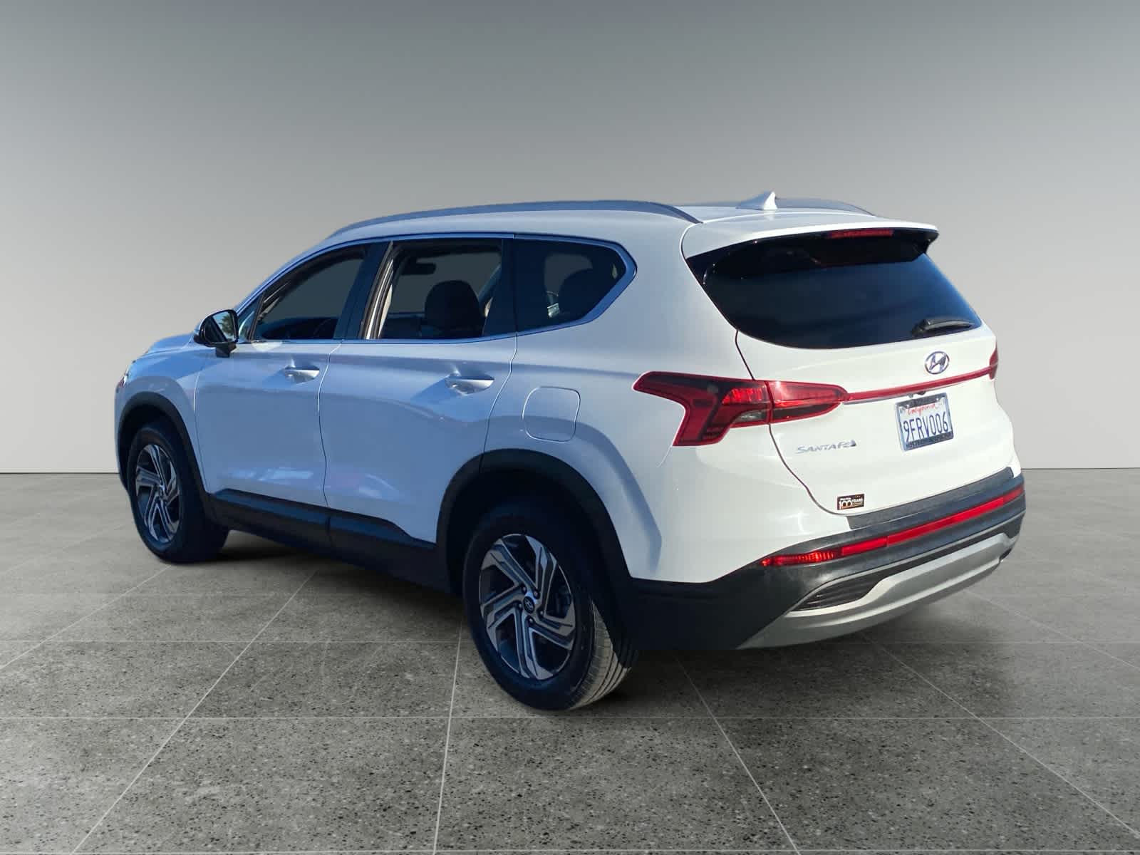 2023 Hyundai Santa Fe SEL photo 3