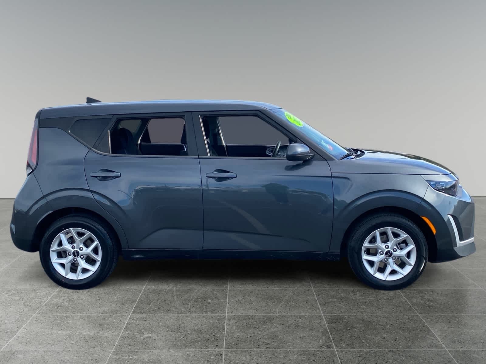 2023 Kia Soul LX photo 6
