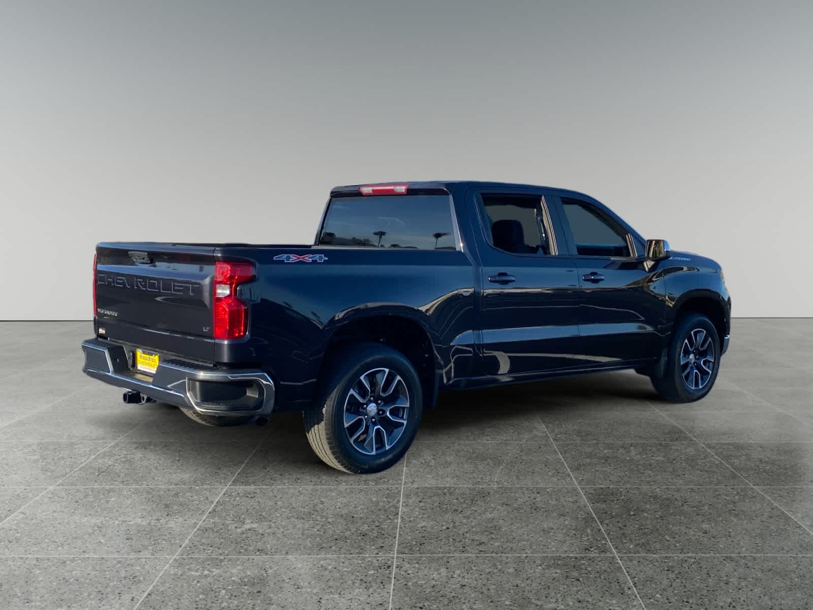 2024 Chevrolet Silverado 1500 LT photo 5