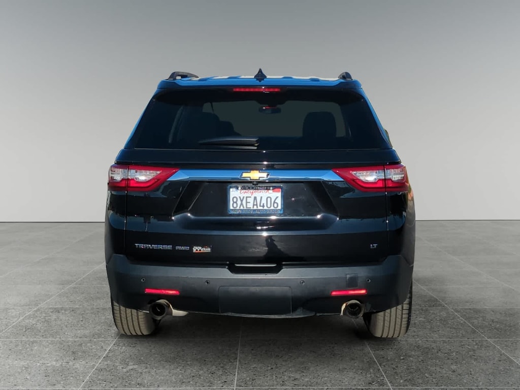 Used 2021 Chevrolet Traverse LT Cloth w/1LT SUV
