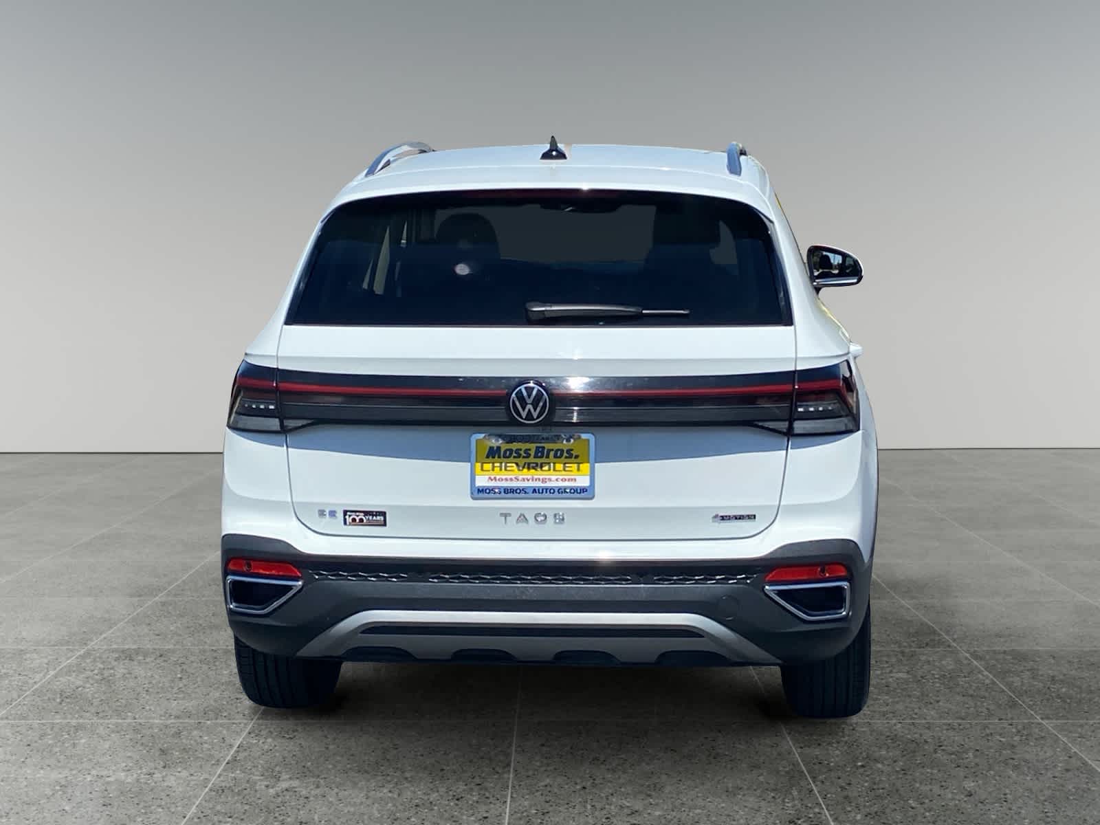 2025 Volkswagen Taos SE - Photo 4