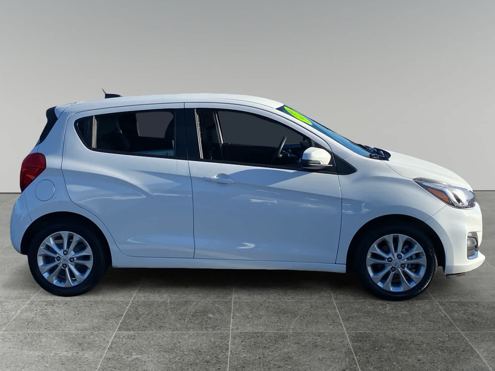 2022 Chevrolet Spark LT w/1LT CVT photo 6