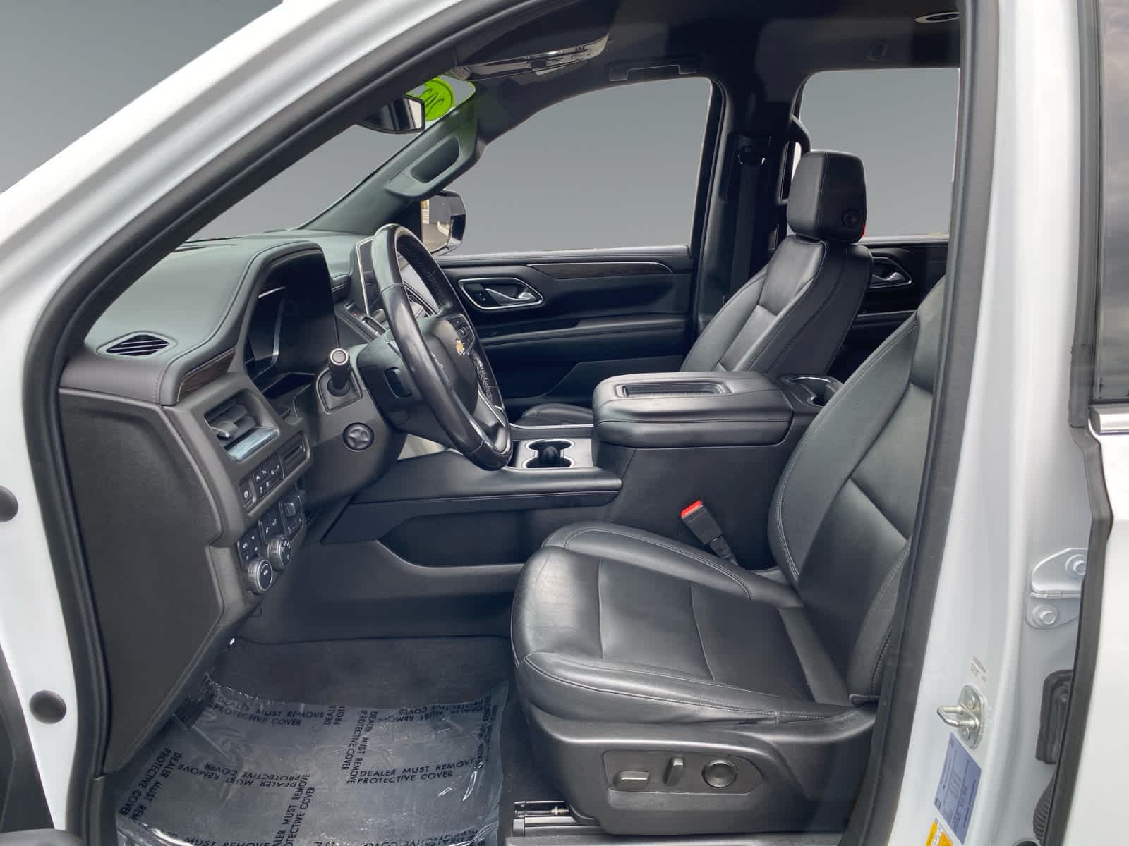 2022 Chevrolet Suburban LT - Photo 9
