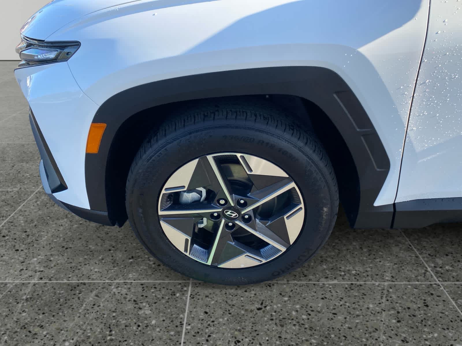 2025 Hyundai Tucson SEL - Photo 14
