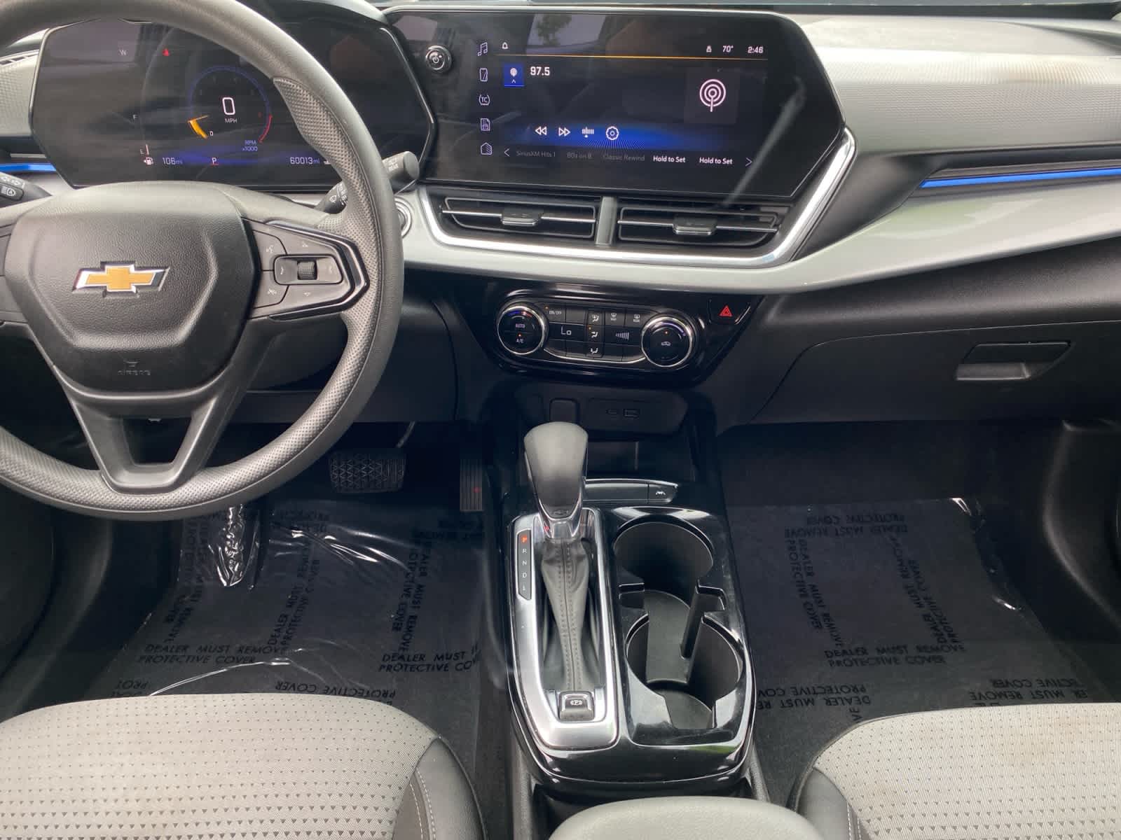 2024 Chevrolet Trax LT - Photo 11
