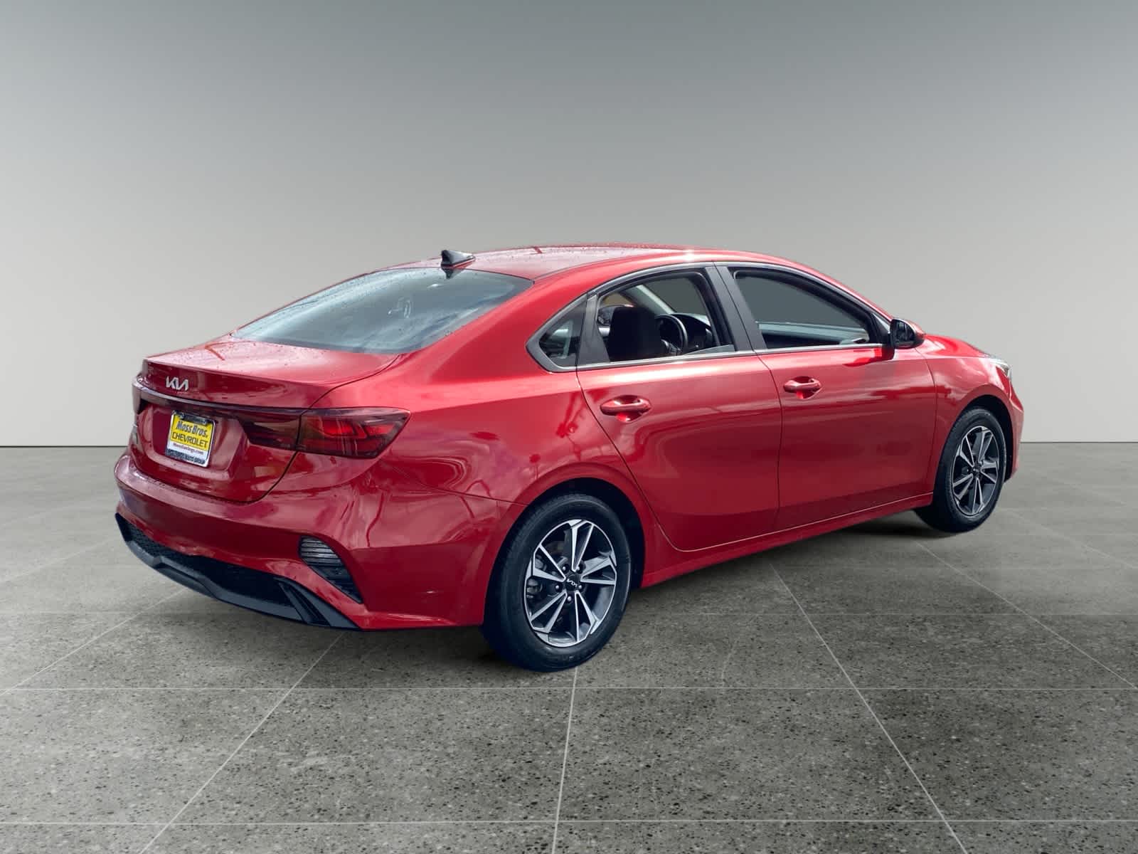 2023 Kia Forte LXS - Photo 5