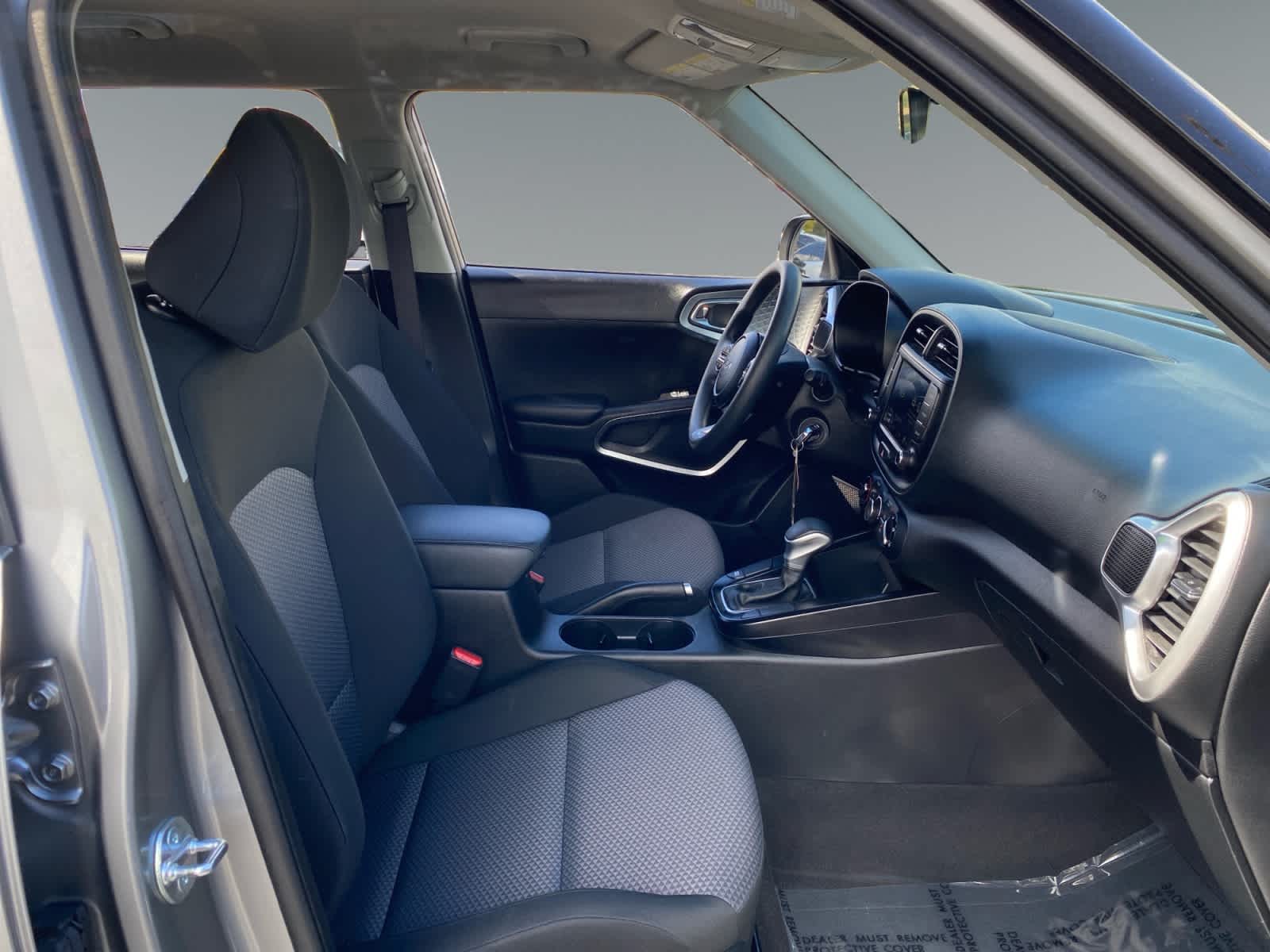 2025 Kia Soul LX - Photo 15