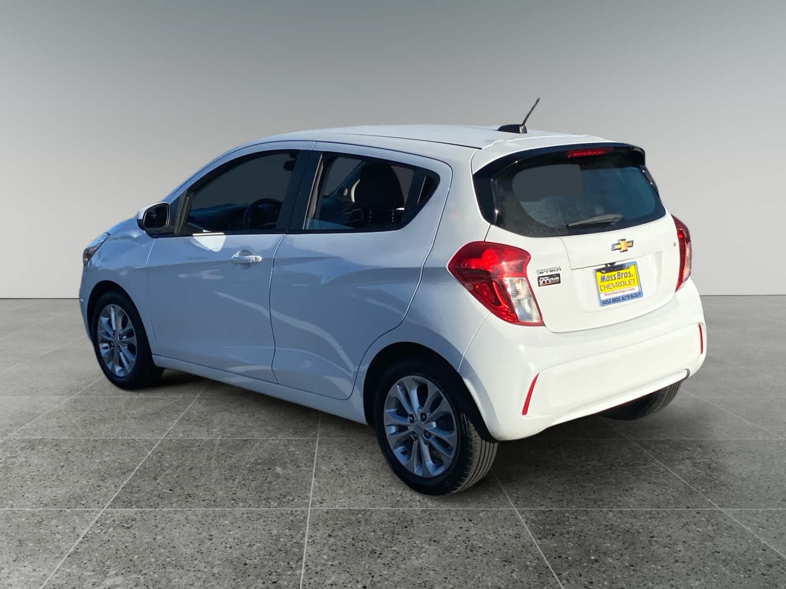 2022 Chevrolet Spark LT w/1LT CVT photo 3