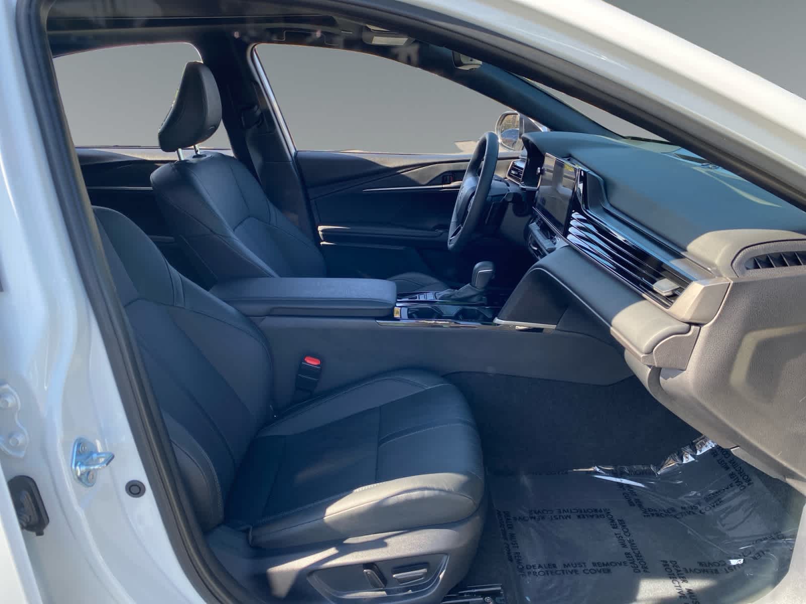 2026 Toyota Camry XSE - Photo 15