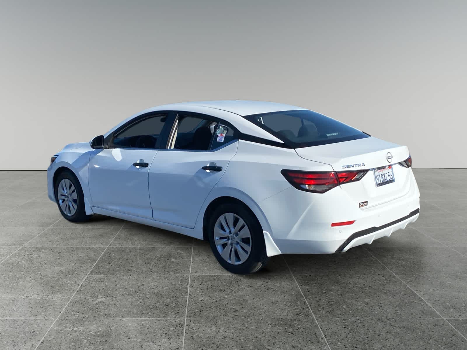 2025 Nissan Sentra S photo 3