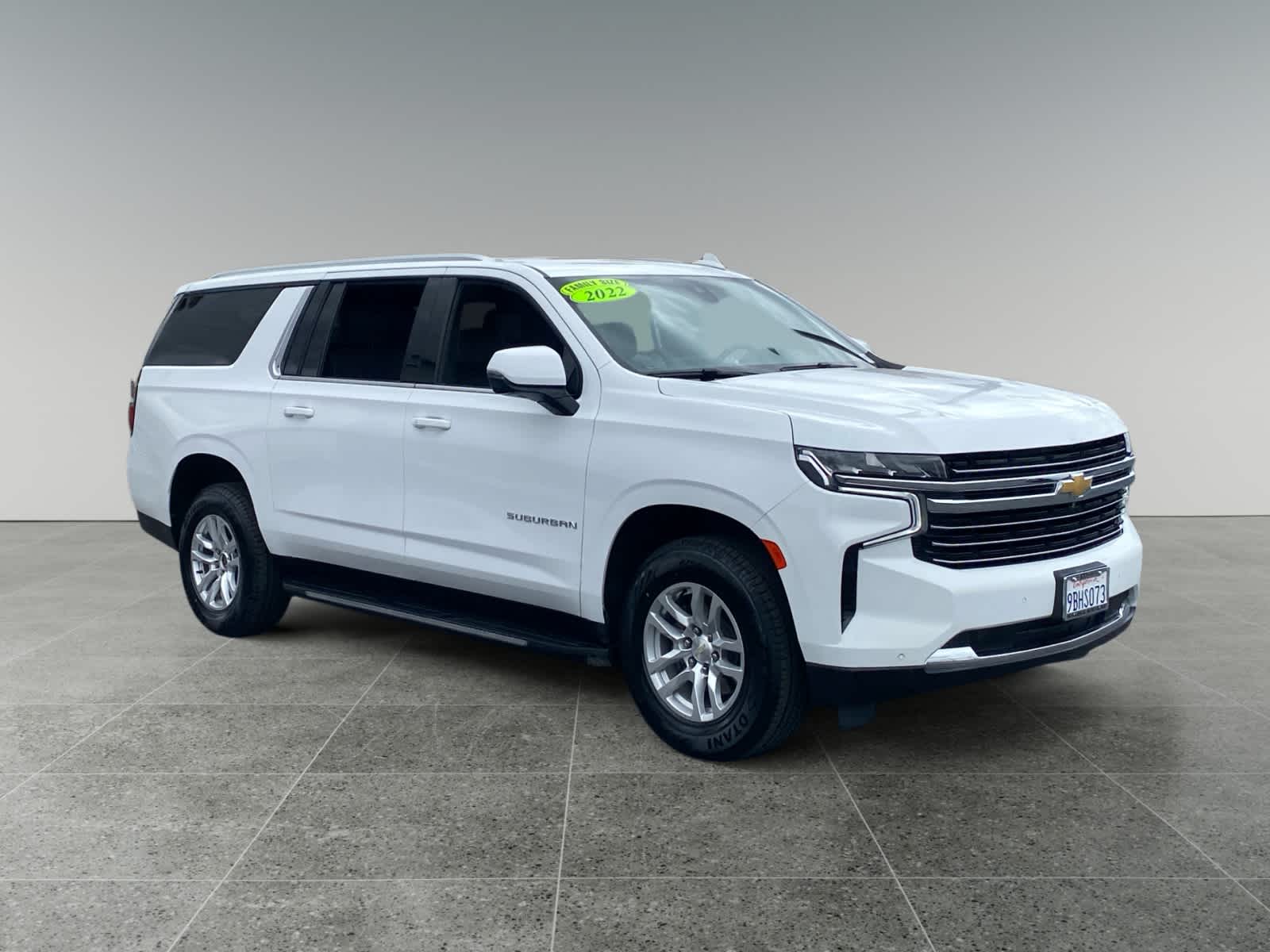 2022 Chevrolet Suburban LT - Photo 7